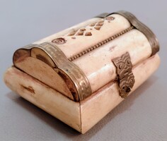 Handmade Box, Made of Camel Bone with Copper Fittings, Negotiable
