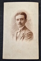 Fiatal férfi fotó képeslap Rutkay és Vitkay Szeged