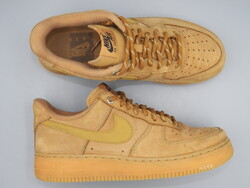 NIKE AIR FORCE 1 '07 LV8 bőr sportcipő, 40,5 -ös (39,5/40-es méretre)