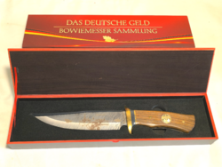 Bowie Hunting Knife