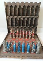 Vintage knight-themed chess set, unique piece, 1920