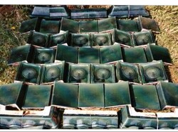 Beautiful Poisonous Green Porcelain Tiled Art Deco Stove from Around 1930