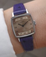 Luch mechanical vintage wristwatch from the 1970s - Tiktakwatch service card, warranty included