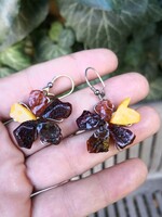 Unique Amber-Studded Silver Earring