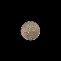 NAGY-BRITANNIA – 10 PENCE – 2002     II. Erzsébet – Anglia koronás oroszlánja