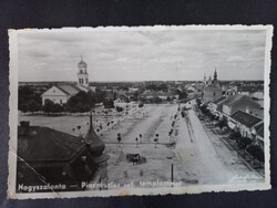 Nagyszalonta – Piac részlete a református templommal, kb. 1930-as évek, Bihar megye