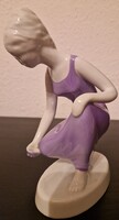 Hollóházi porcelán „Korsós lány” figura