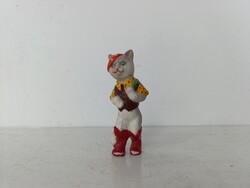 Antik orosz játék Bazilio Csizmás kandur rideg polisztirol 1950 körül retro műanyag figura CCCP 944