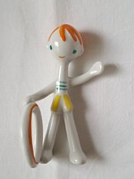 Hollóházi art deco "karikás Peti" / fiú karikával porcelán figura