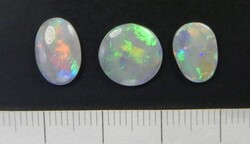 3.96 ct 100% natural, original Australian crystal opal and dark (semi black) opal gemstone