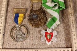 Militária 3 db emlékjelvény és érem gyűjtemény Németország XX. század