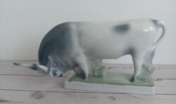 Zsolnay porcelán bika!