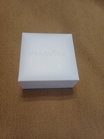 Pandora ékszertartó doboz