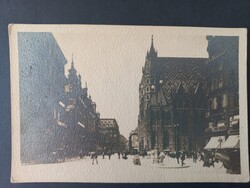 Antik képeslap Ausztria Bécs, Szent István-székesegyház, utcai élet, kb. 1930