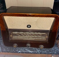 Tetra 425 Vacuum Tube Radio 1957