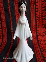 Aqvincum porcelán hófehérke Őssz Szabó Antónia