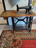 Pfaff Sewing Machine
