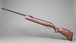 Crosman Vantage új 5,5mm rugós csőtörős légpuska