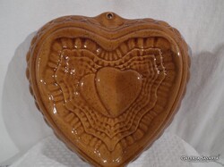 KUGLÓF - SÜTŐFORMA  - 25 x 24 x 5 cm - FALRA  AKASZTHATÓ -  KERÁMIA - OSZTRÁK  -