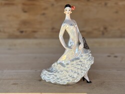 Kijev porcelán Carmen szobor, figura gyöngyházfényű. Hibátlan, gyűjtői darab!