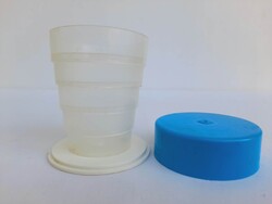 Retro foldable telescopic camping cup - 70s camping pocket cup with blue lid
