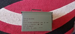 Katonai, 5.56-os, fém, csatos, lőszeres, üres láda.