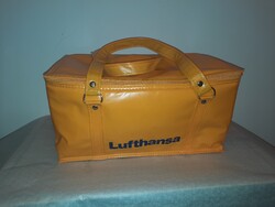 Lufthansa hűtőtáska