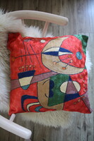 Richly hand-embroidered decorative pillow cover - kilim weaving