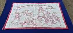 ​Vintage piros hímzett konyhai falvédő – „Rendes asszony gondja...”
