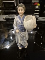 Figurative, statue