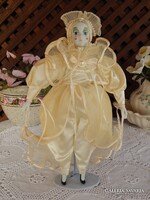 Velencei Harleqiun porcelán baba