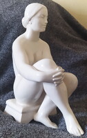 RITKA PÁTZAY PÁL - ÜLŐ NŐI AKT FEHÉR PORCELÁN SZOBOR Hibátlan, garancia!