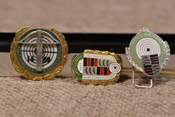 Militária – 3 db emlék lövészjelvény gyűjtemény köztük klub jubileumi jelvények Németország