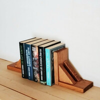 Bookend