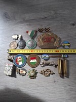 Vegyes fémcsomag, pl.500 ezer km balesetmentesen, Szt.György fém medál, stb.