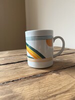 Balatoni ihletésű Zsolnay porcelán bögre.