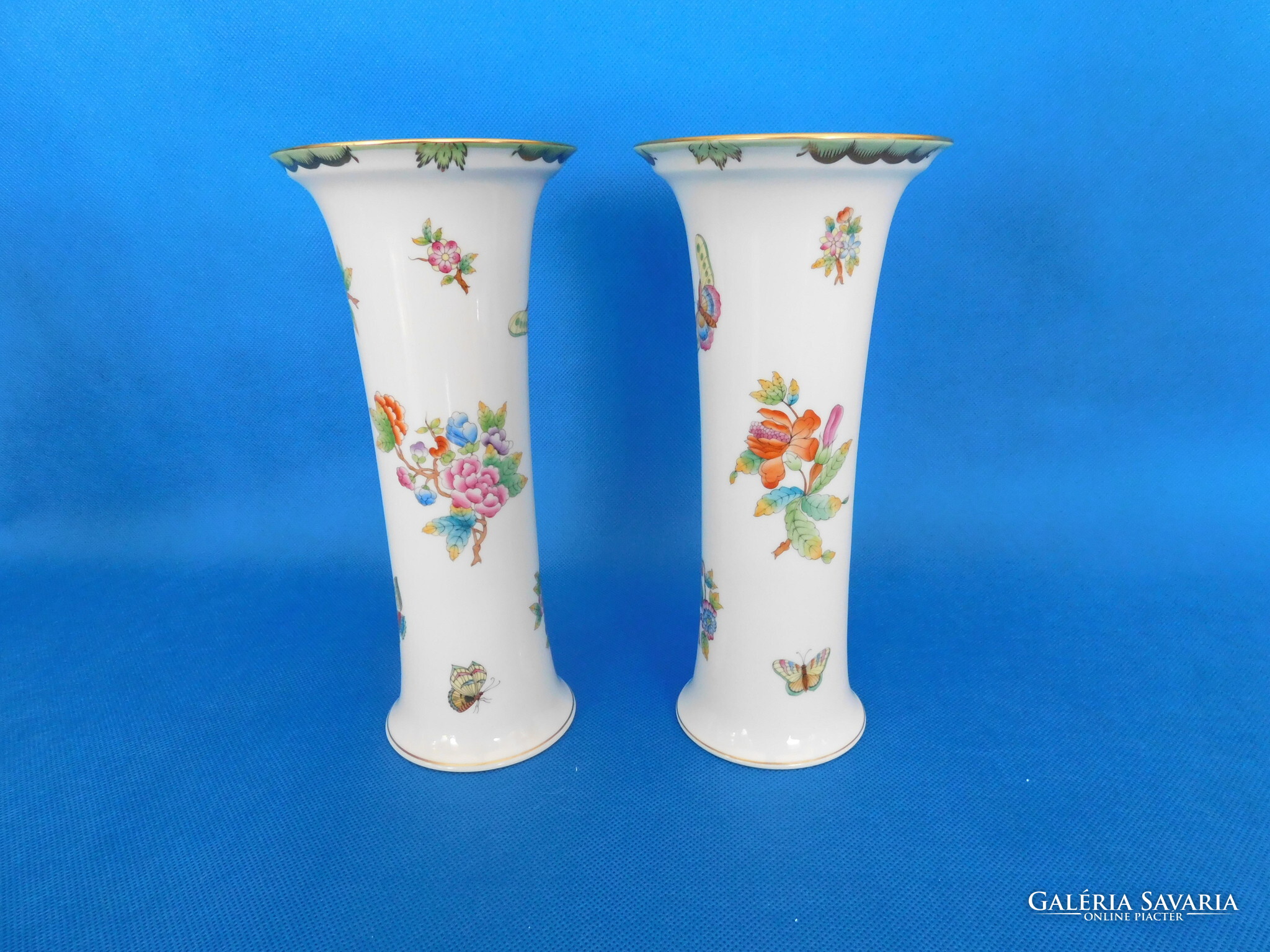 Couple from Herend Victoria vase Porcelains Galeria Savaria online