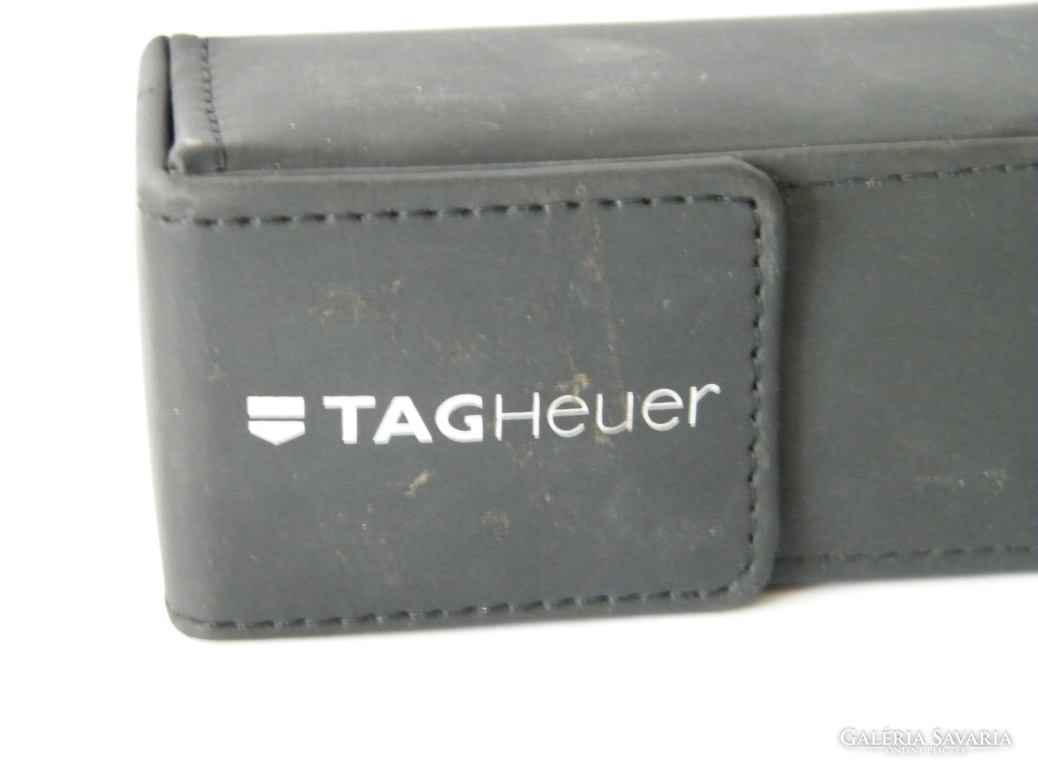 Tag heuer glasses case Wardrobe Galeria Savaria online
