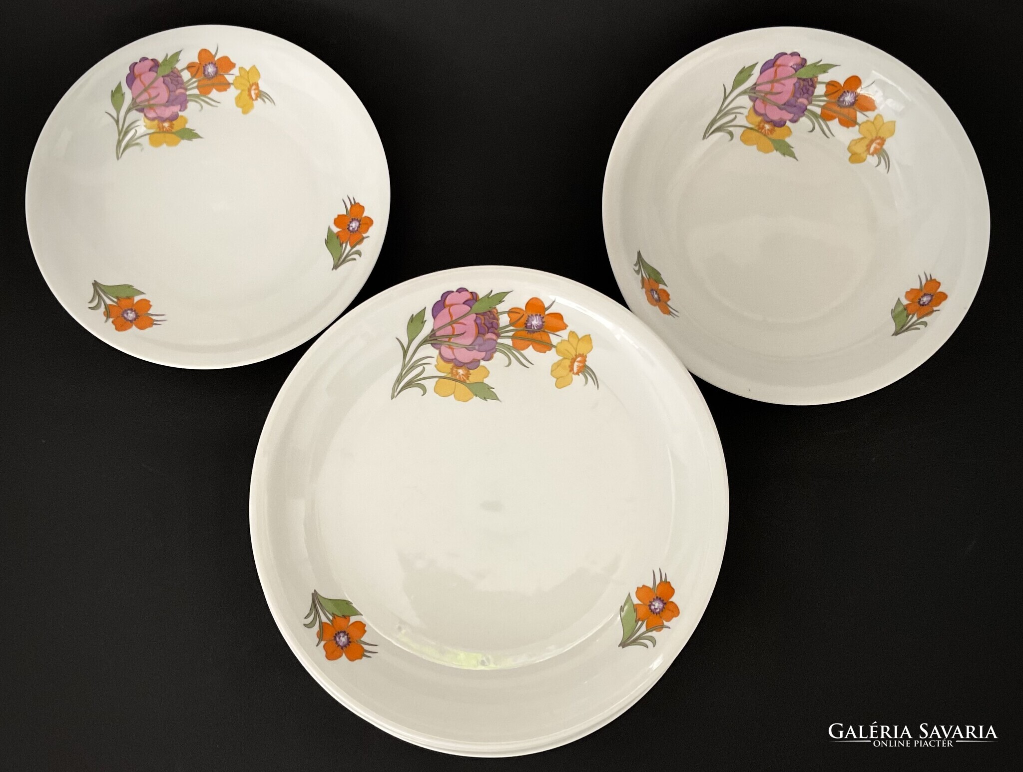 Vintage floral hotsell dinnerware