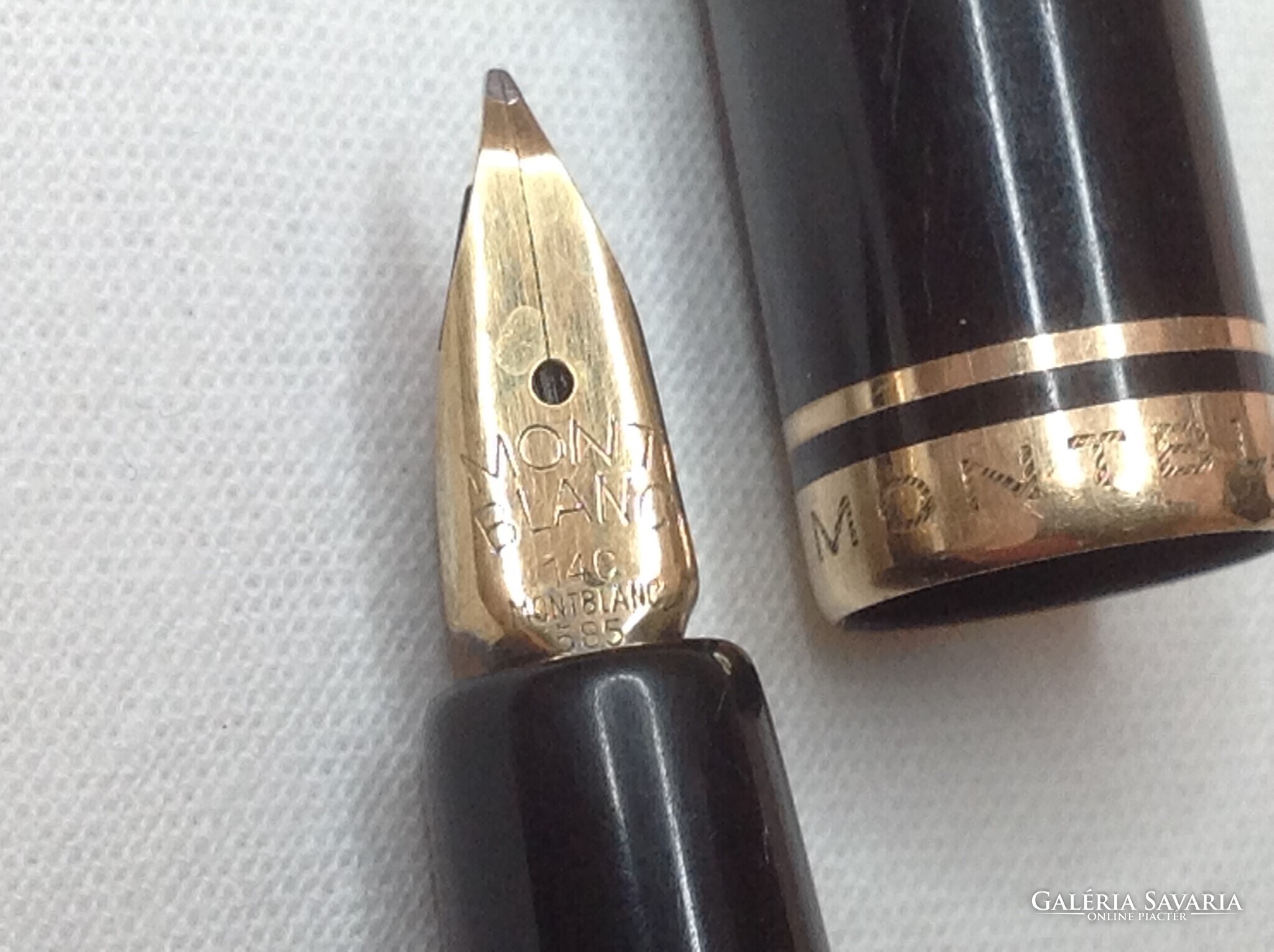 Montblanc 252 fountain pen manufactured in 1955 in perfect