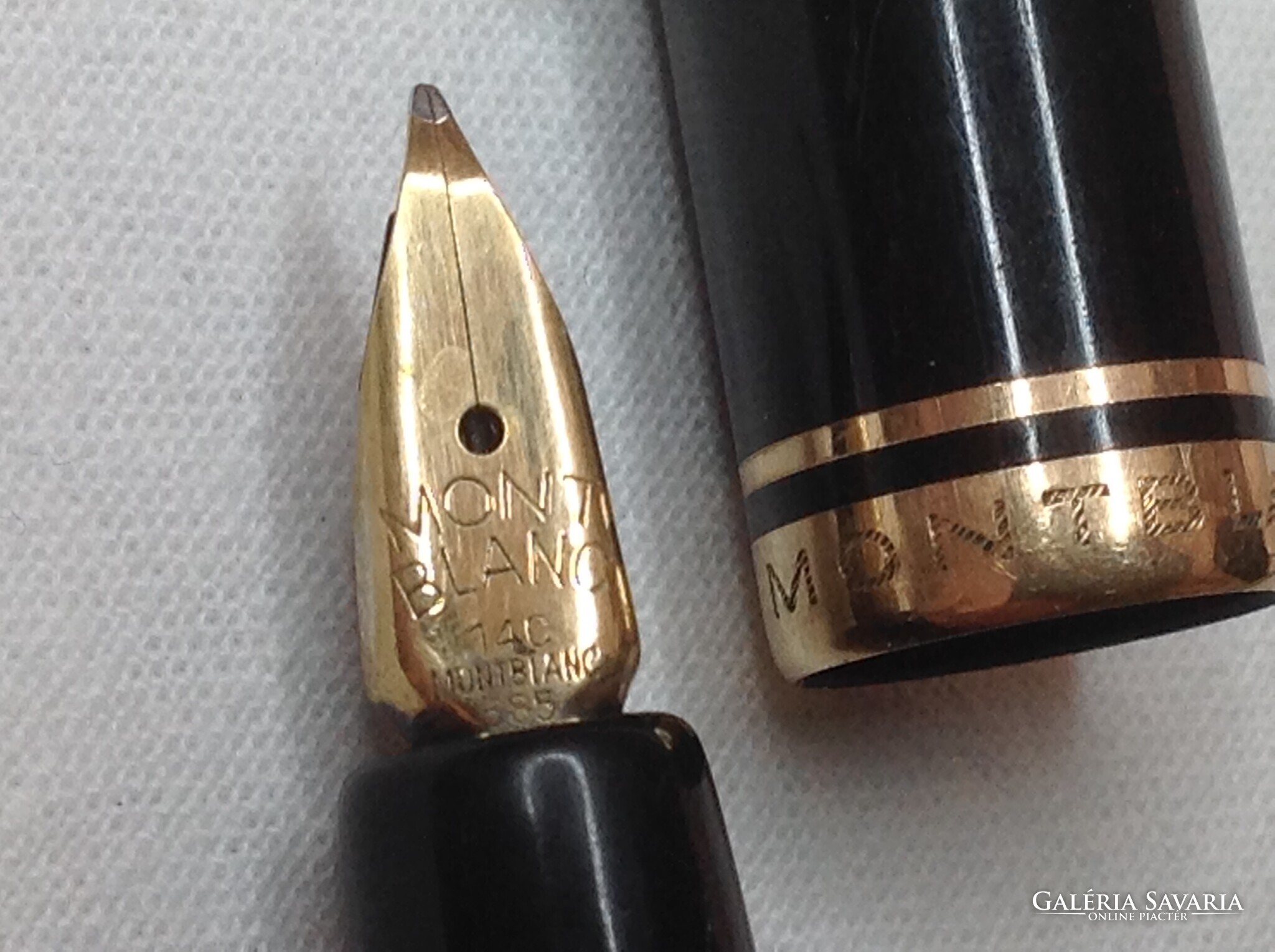 Montblanc 252 fountain pen manufactured in 1955 in perfect