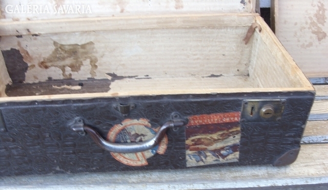 Antik koffer