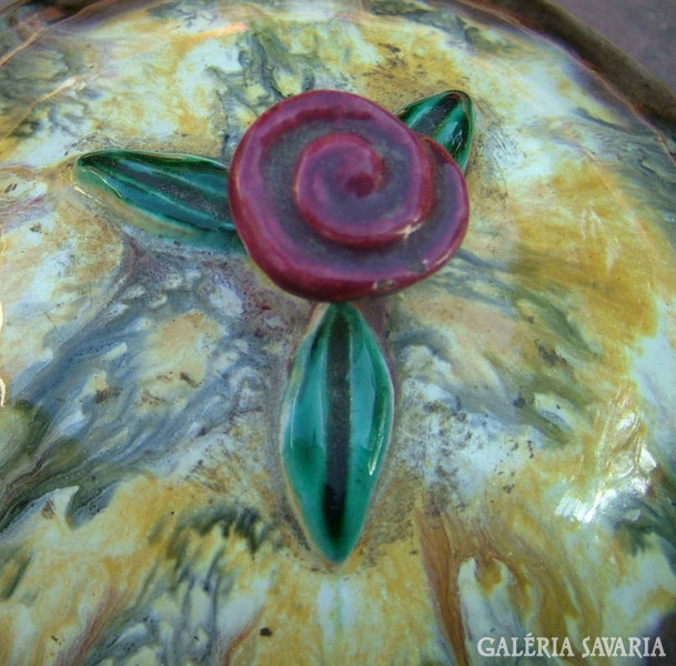 Óriási régi csurgatott mázas rózsa fogós kerámia bonbonier