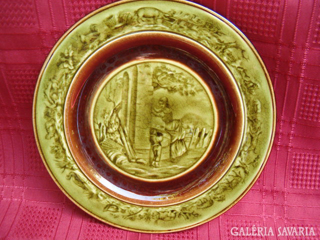 2 db Choisy-le-roi francia,  jelenetes tányér 1870-ből