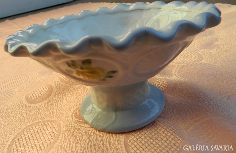 Régi virágmintás  porcelán kínáló tál