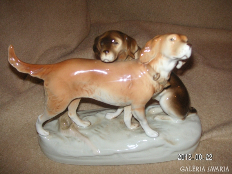 Pair of Royal dux dogs, flawless, 31 centimeters, beautiful piece