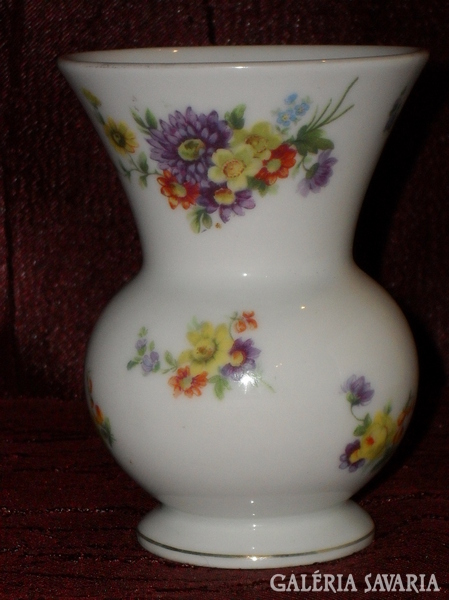 Váza  ( DBZ0054 )