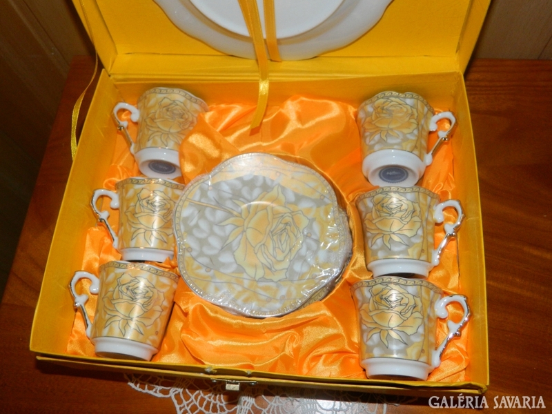 AML  Design Royal porcelán 6 fős csésze készlet Origi!!!