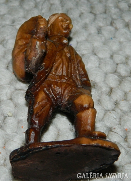 Wax sculpture - handwork - wanderer