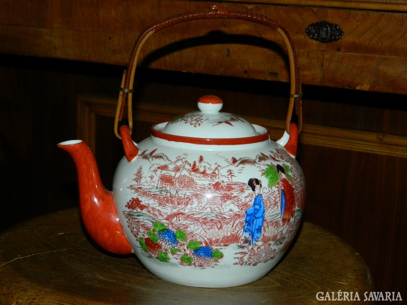 Japanese - hand-painted - geisha m.Great pourer